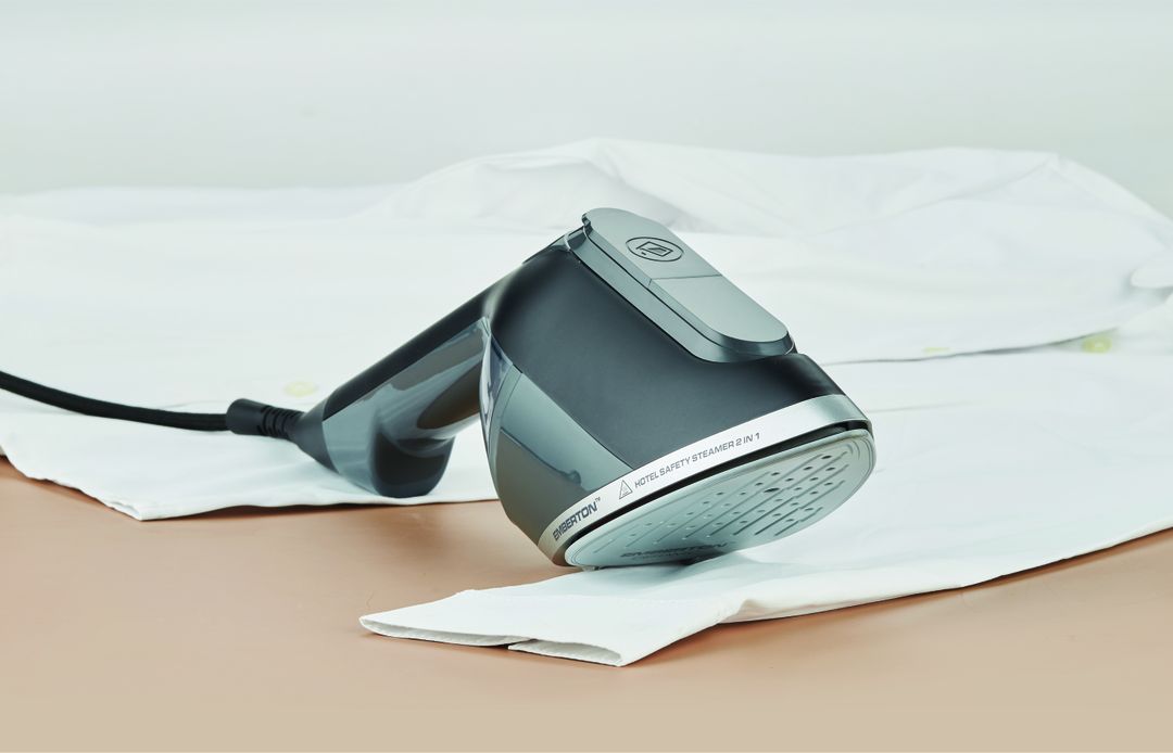 Ampthill Hotellsäker 2 in 1 Steamer & Strykjärn