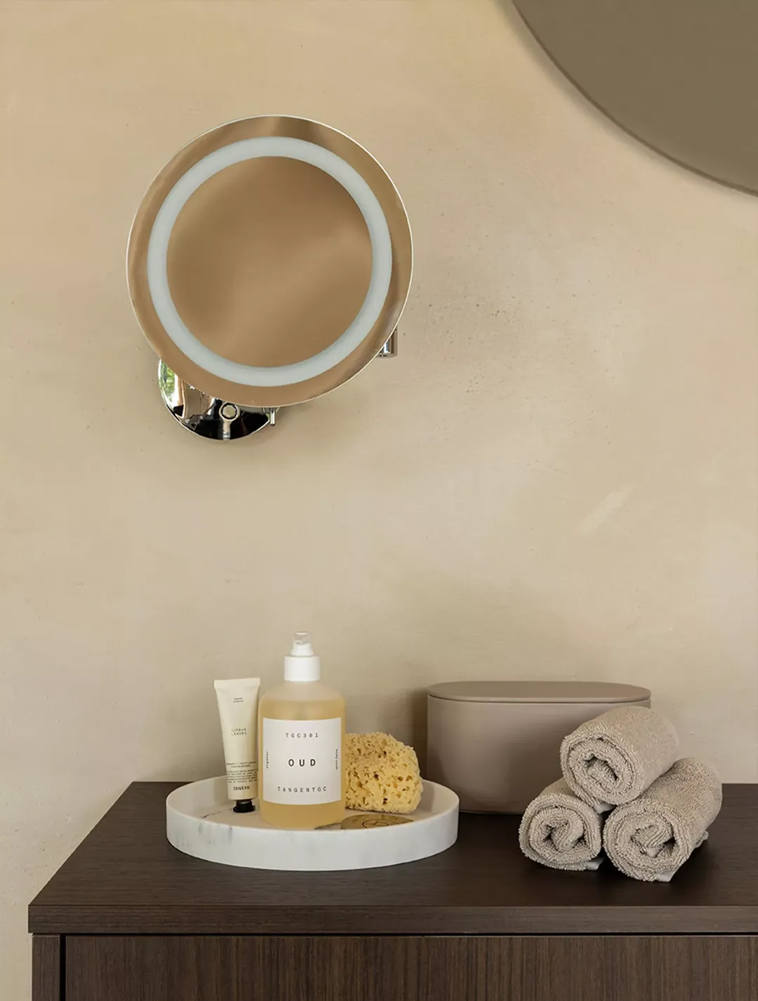 Hyde Mirror Chrome with light