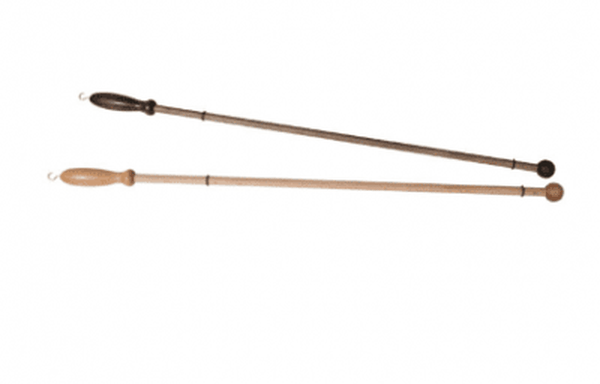 Tidningshållare i ljust trä med krok 75cm